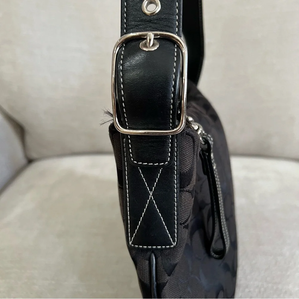 VTG Coach Black Canvas Signature Monogram Crossbody Bag White Stitching K2K-6347 - Picture 7 of 15